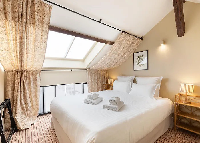 Pick A Flat's House In Saint-germain Des Pres - Impasse Paul Louis Courier Apartment Paris