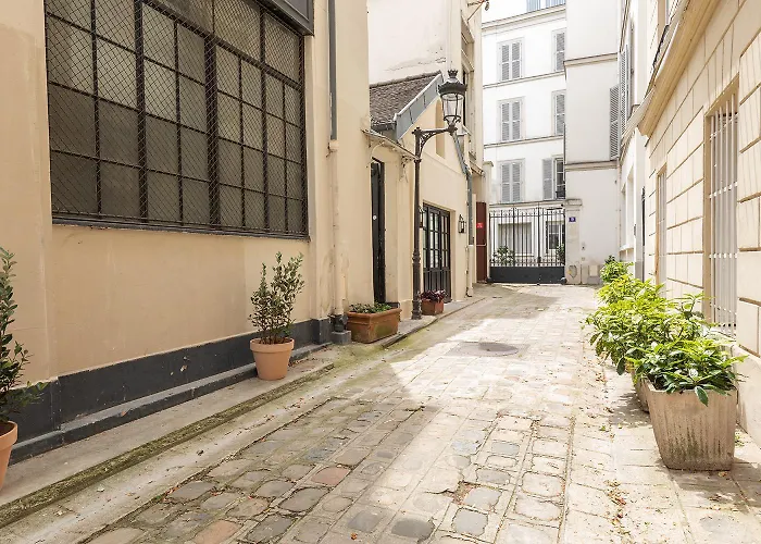 Pick A Flat's House In Saint-germain Des Pres - Impasse Paul Louis Courier Apartment Paris